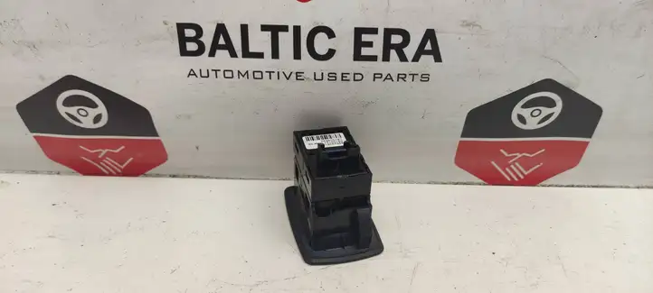 BMW 3 F30 F35 F31 (2012 - 2018) 9361936 Блок кнопок стеклоподъемников — фото 2
