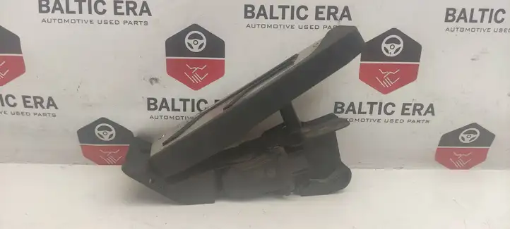 BMW 3 F30 F35 F31 (2012 - 2018) 12037313 Педаль акселератора — фото 2