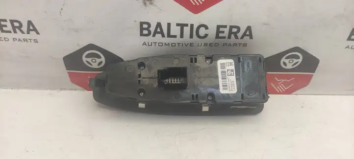 BMW 3 F30 F35 F31 (2012 - 2018) 740389603 Блок кнопок стеклоподъемников — фото 4