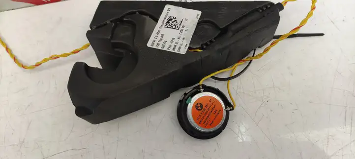 BMW 3 F30 F35 F31 (2012 - 2018) 9226357 Твитер задних дверей — фото 3