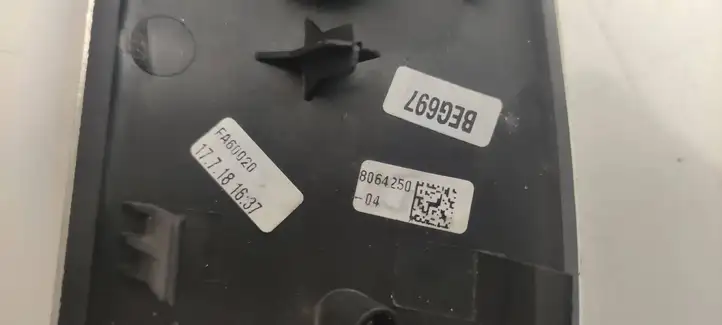 BMW 3 F30 F35 F31 (2012 - 2018) 8064250 Ручка закрывания двери — фото 3