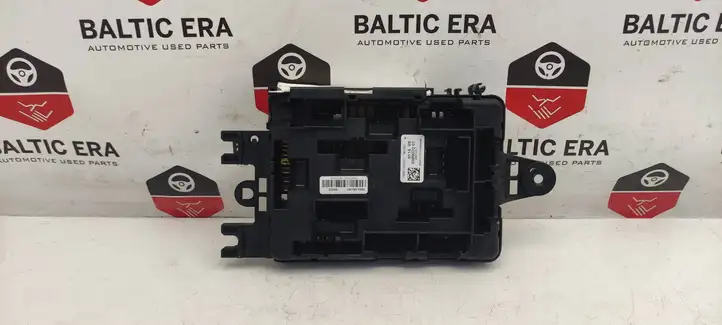 BMW 3 F30 F35 F31 (2012 - 2018) 9389070 Блок предохранителей — фото 2