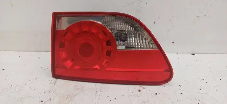 Seat Altea XL (2004 - 2015) 5P8945094D Задний фонарь в крышке багажника — фото 1
