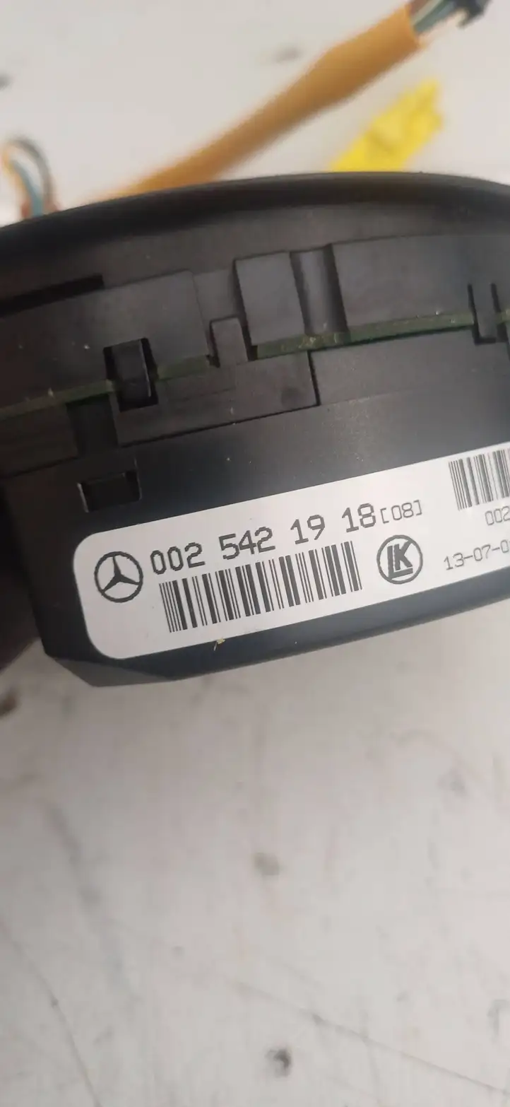 Mercedes-Benz C W203 (2000 - 2007) 0025421918 Контактное кольцо SRS — фото 2