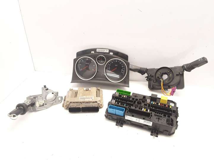 Opel Zafira (2003 - 2006)  0281012549 Комплект зажигания
