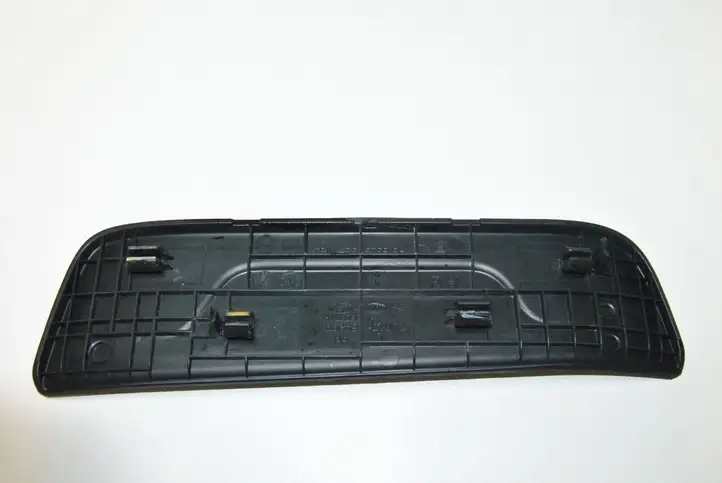 Hyundai ix35 (2009 - 2013) 858732Y100 Внутренняя обшивка порога (комплект) — фото 2