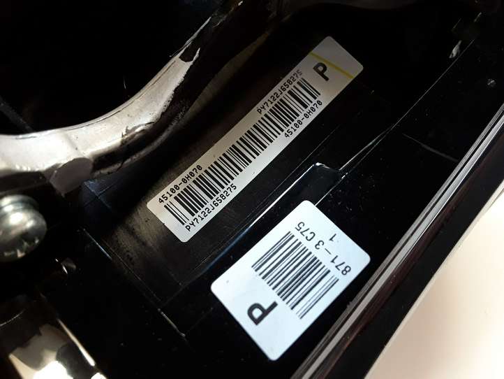 Toyota Aygo (2014 - 2018)  451000H070 Руль