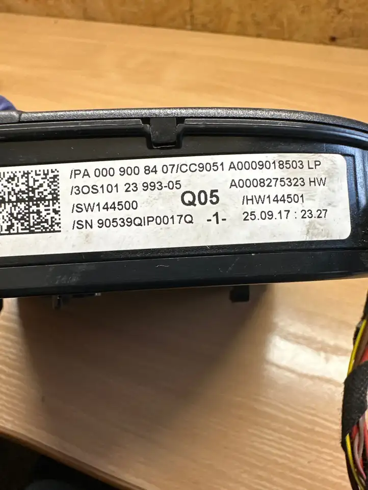 Mercedes-Benz C W205 (2014 - 2021) A0008275323 Передняя подсветка — фото 3
