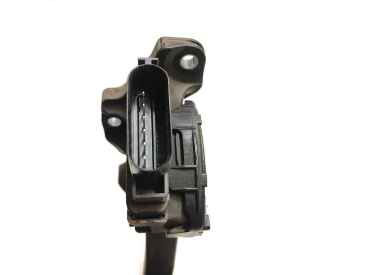 Volvo V70 (2007 - 2013)  31329058 Педаль акселератора