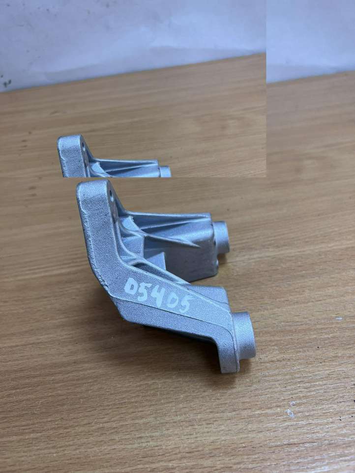 BMW X5 E70 (2006 - 2013)  5171713735304 Кронштейн