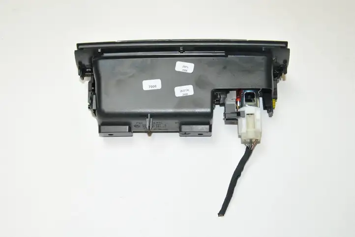 Volkswagen PASSAT B6 (2005 - 2010) 3C0863284 Передняя пепельница — фото 3