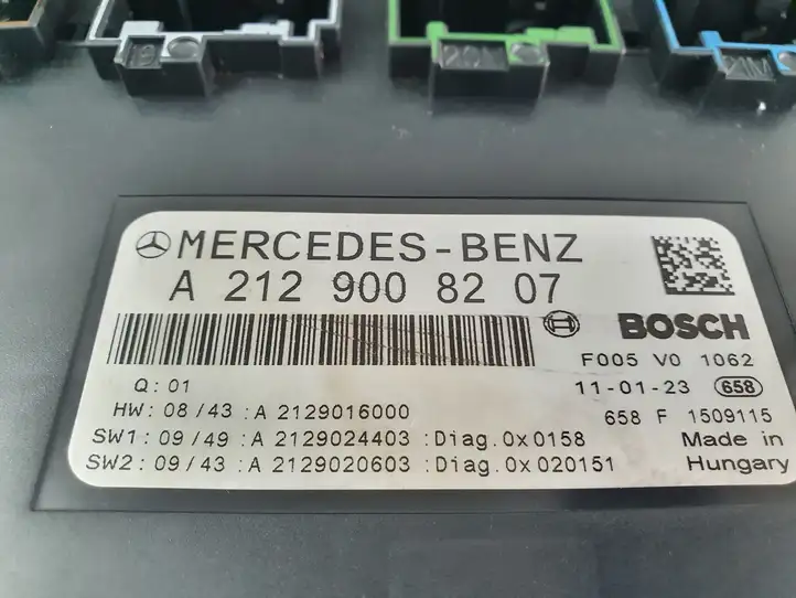 Mercedes-Benz C W204 (2007 - 2014) A2129008207 Блок предохранителей — фото 10