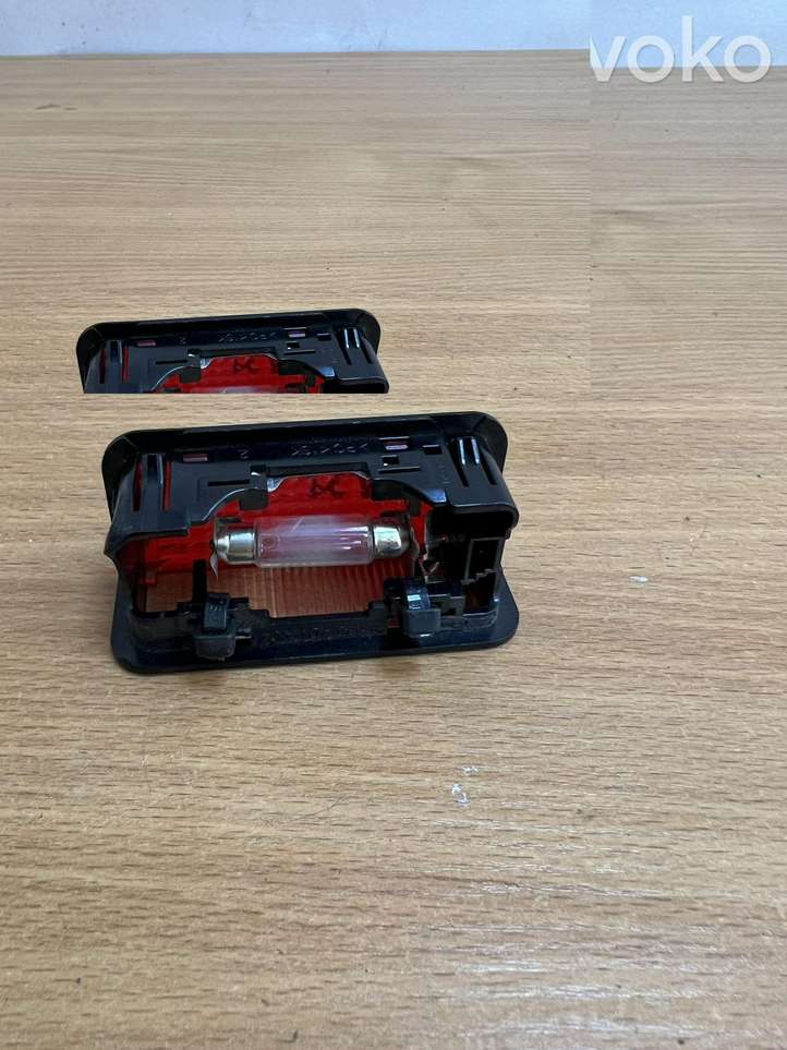BMW 7 F01 F02 F03 F04 (2008 - 2016)  9185401AL04 Другая деталь салона