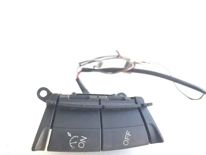 Ford S-MAX (2006 - 2010) 3M5T9E740AD Кнопки на рулевом колесе — фото 3