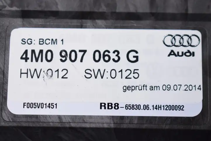 Audi Q7 4M (2015 - ) 4M0907063G Модуль управления кузовом (BCM) — фото 4