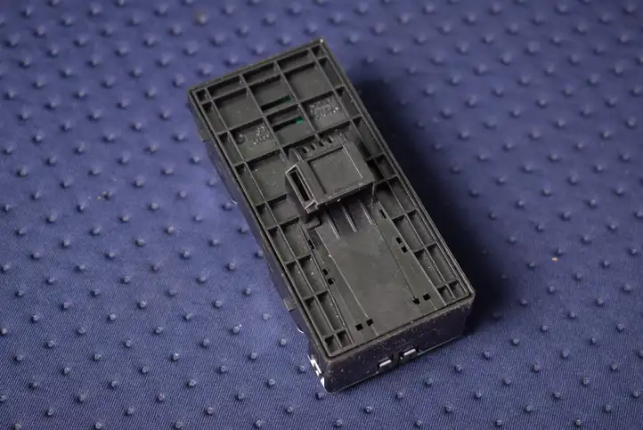 Audi A6 C7 (2011 - 2014) 4G0959851 Кнопка стеклоподъемников — фото 1