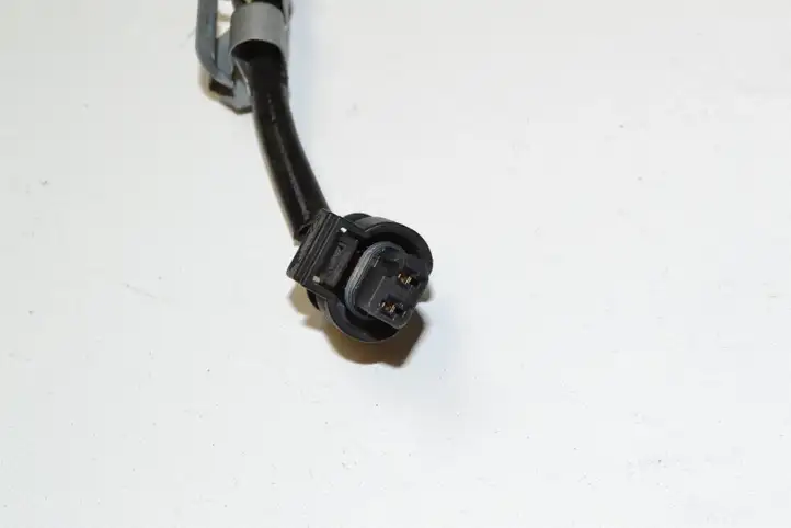 BMW 3 F30 F35 F31 (2012 - 2018) 8509963 Датчик температуры масла — фото 4