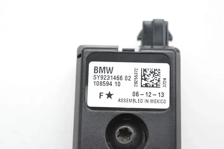 BMW 3 F30 F35 F31 (2012 - 2018) 9231466 Усилитель антенны — фото 3