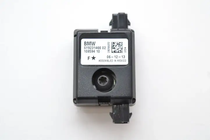 BMW 3 F30 F35 F31 (2012 - 2018) 9231466 Усилитель антенны — фото 4