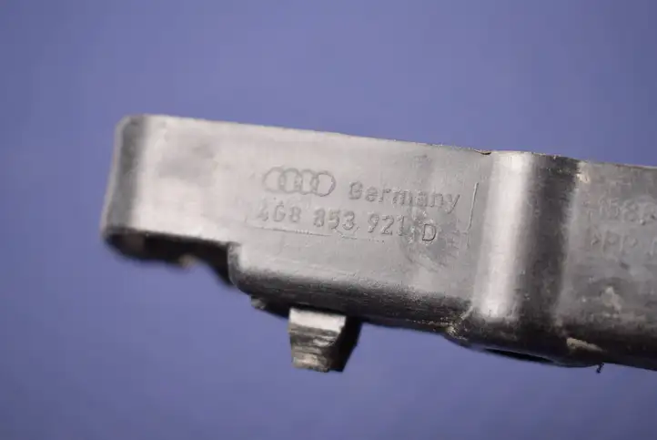 Audi A7 S7 4G (2014 - 2018) 4G8853921D Другая часть кузова — фото 4