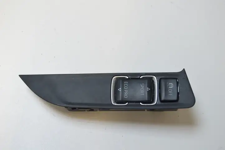 BMW 3 F30 F35 F31 (2012 - 2018) 9252920 Кнопка фаркопа в багажнике — фото 2