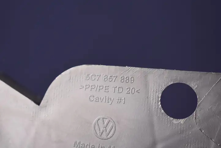 Volkswagen Jetta VI (2011 - 2018) 5C7857889 Прочие детали салона — фото 1
