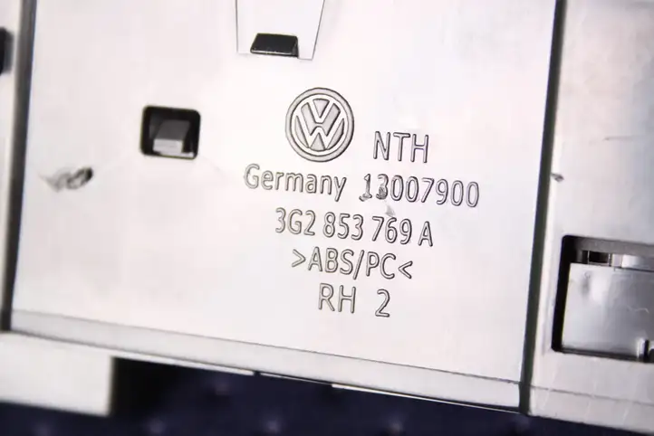 Volkswagen PASSAT B8 (2015 - ) 3G2853769A Блок кнопок на панели — фото 4