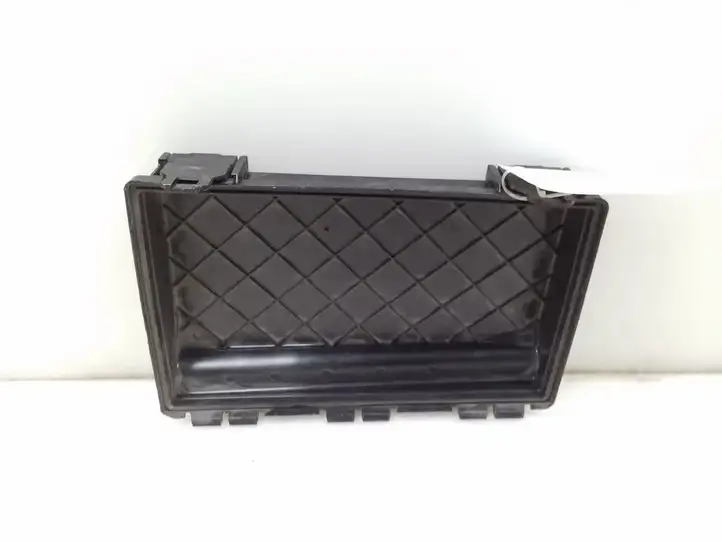 Opel Zafira B (2003 - 2006) 13125865 Крышка ящика предохранителей — фото 2