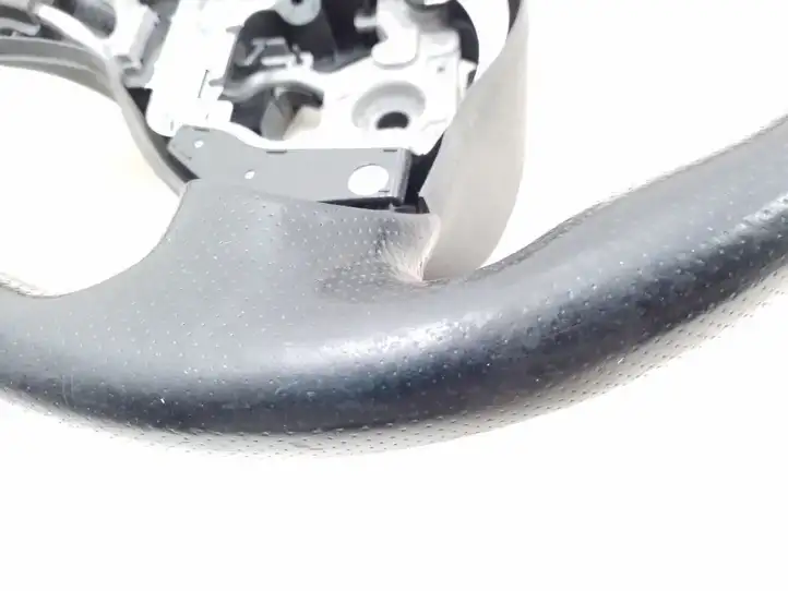 Nissan Juke I F15 (2010 - 2018) Руль — фото 2