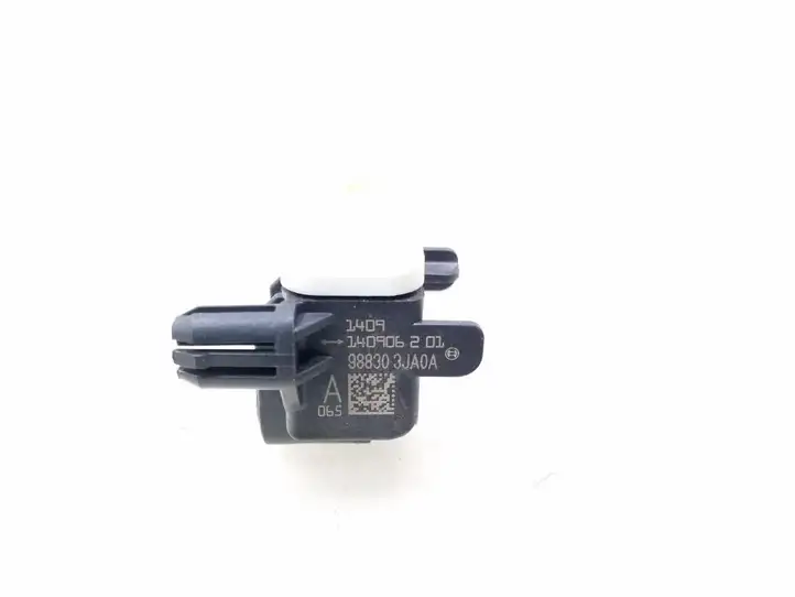 Nissan Juke I F15 (2010 - 2018) 988303JA0A Датчик удара SRS — фото 2
