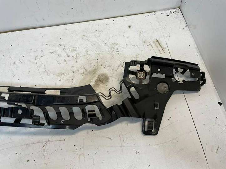 BMW 4 F32 F33 (2013 - 2017)  51127285560  Держатель заднего бампера (кронштейн)