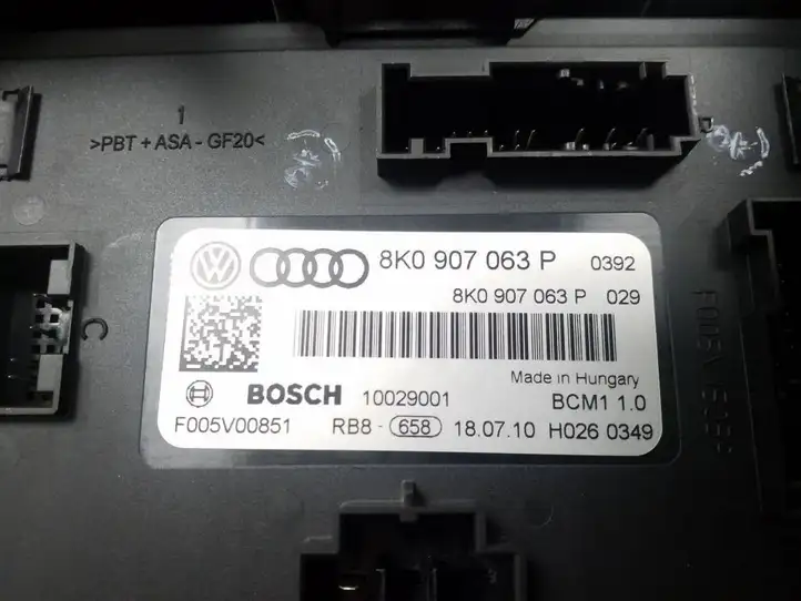 Audi A4 S4 B8 8K (2007 - 2011) 8K0907063P Модуль комфорта — фото 3