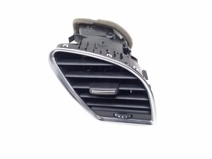 Audi A4 S4 B8 8K (2007 - 2011) 8T1820902C Боковой воздушный дефлектор — фото 1