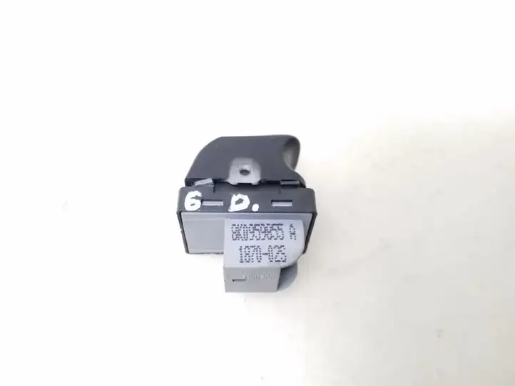 Audi A4 S4 B8 8K (2007 - 2011) Кнопка стеклоподъемников — фото 3