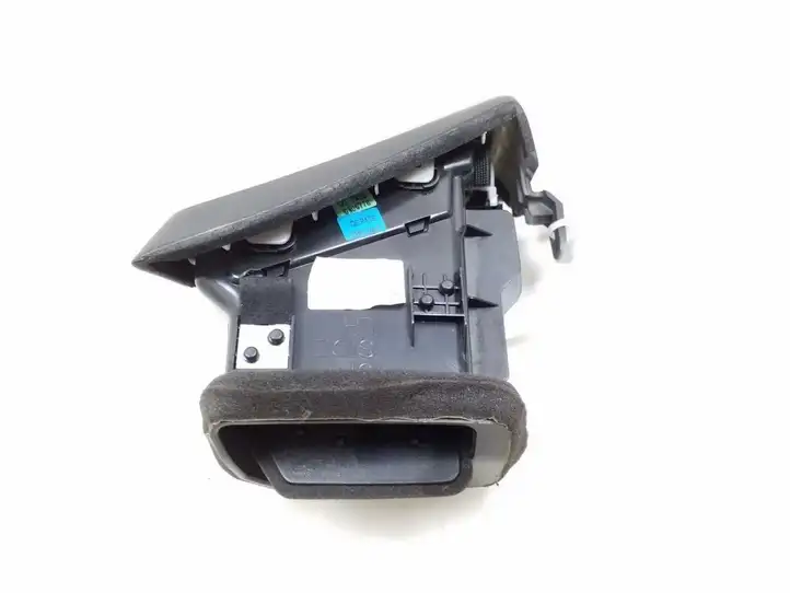 Nissan Qashqai (2013 - 2017) 687614EA0A Боковой воздушный дефлектор — фото 2