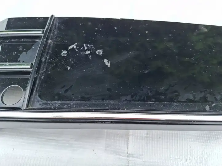 Audi A7 S7 4G (2010 - 2014) 4G8807285 Рамка номера — фото 4