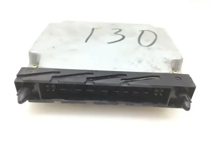 Volvo V70 (2000 - 2004) MB0797008831 Блок управления двигателем (ЭБУ) — фото 1