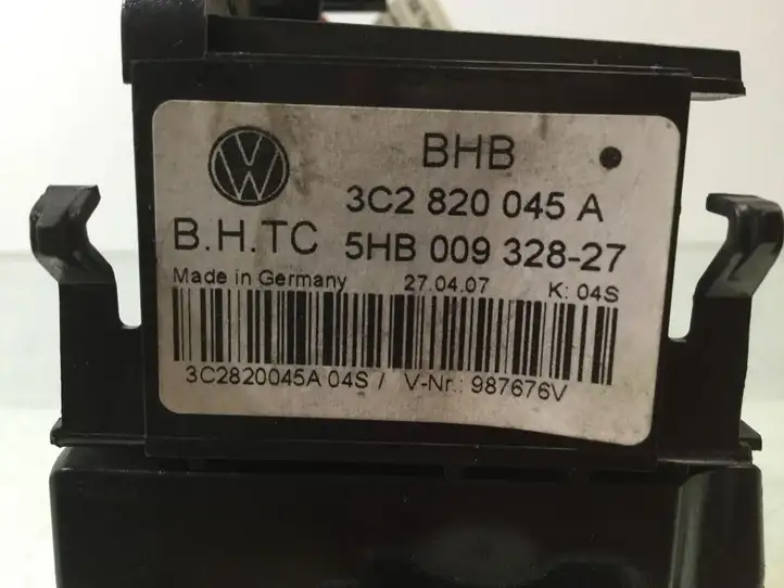 Volkswagen PASSAT B6 (2005 - 2010) 3C2820045A Блок управления кондиционером — фото 2