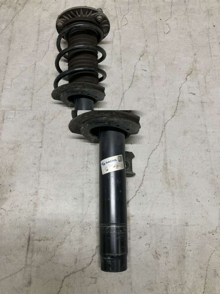 BMW 3 F30 F35 F31 (2012 - 2018)  315870 Передний амортизатор с пружиной