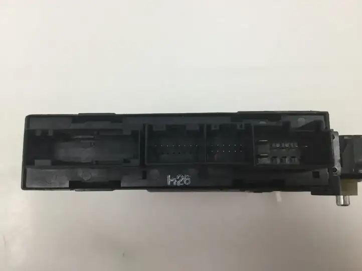 Audi A4 S4 B6 8E 8H (2000 - 2006) 8E0959801A Стеклоподъемник задней двери — фото 3