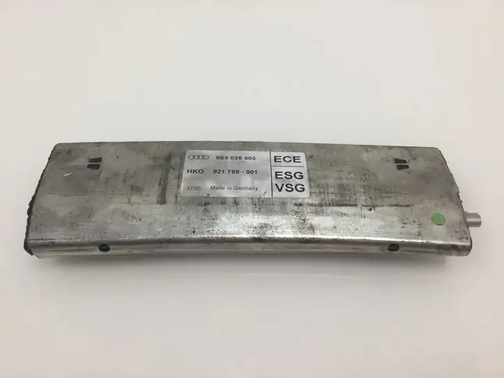Audi A4 S4 B6 8E 8H (2000 - 2006) 8E5035503 Усилитель антенны — фото 1