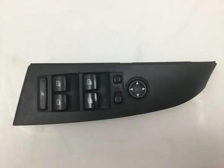 BMW 5 E60 E61 (2004 - 2010) 6943266 Кнопка стеклоподъемников — фото 1