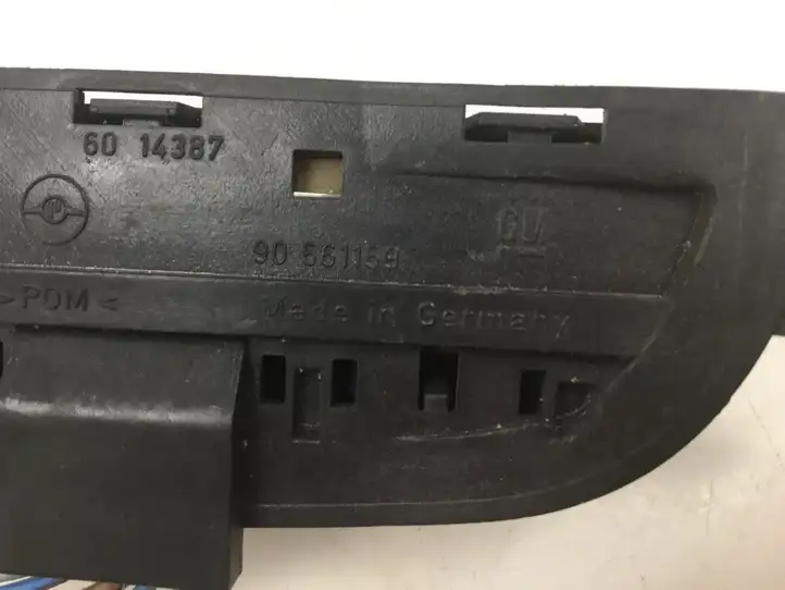 Opel Zafira A (1999 - 2003) 90561159 Кнопки на рулевом колесе — фото 2