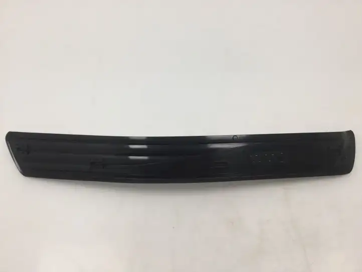 BMW 5 E60 E61 (2004 - 2010) 51477034305 Внутренняя отделка заднего порога — фото 2