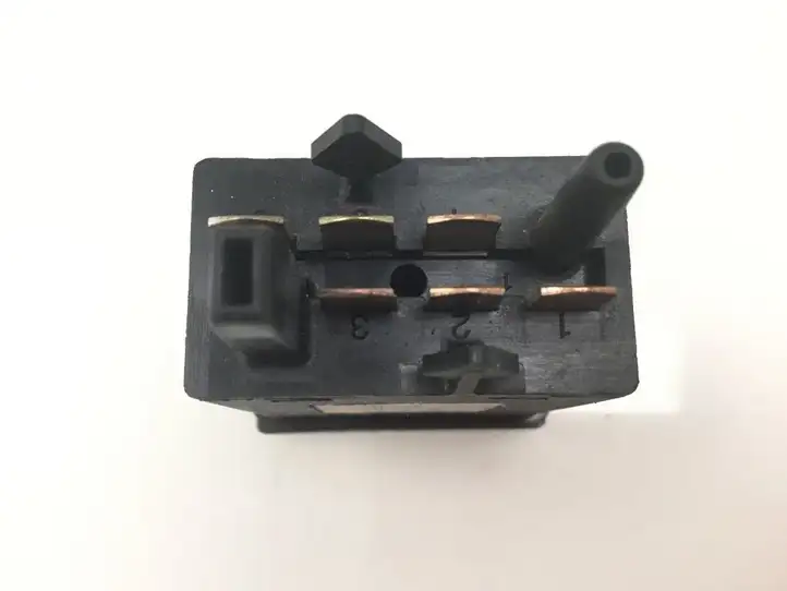 Volkswagen PASSAT B5 (1997 - 2000) 3B0959621C Кнопка обогрева стекла — фото 1