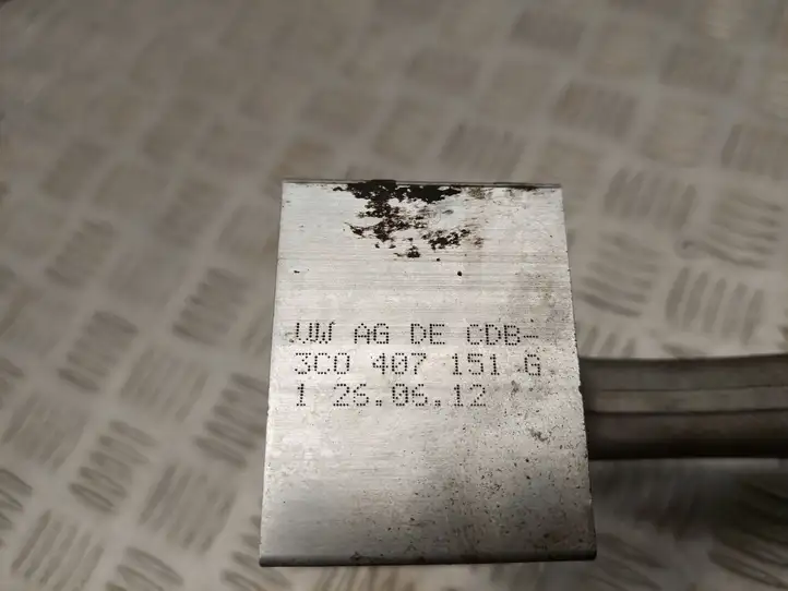 Volkswagen Passat CC (2012 - 2017)  3C0407151G Вилы