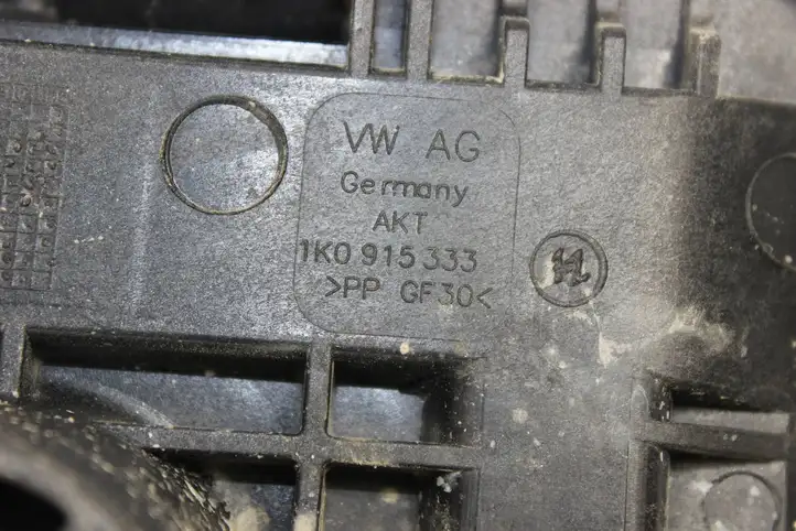 Volkswagen Caddy (2015 - 2020) 1K0915333 Ящик аккумулятора — фото 3