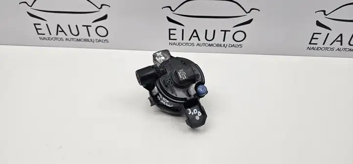 BMW X5 E70 (2006 - 2013) 89206152 Передняя противотуманная фара — фото 9