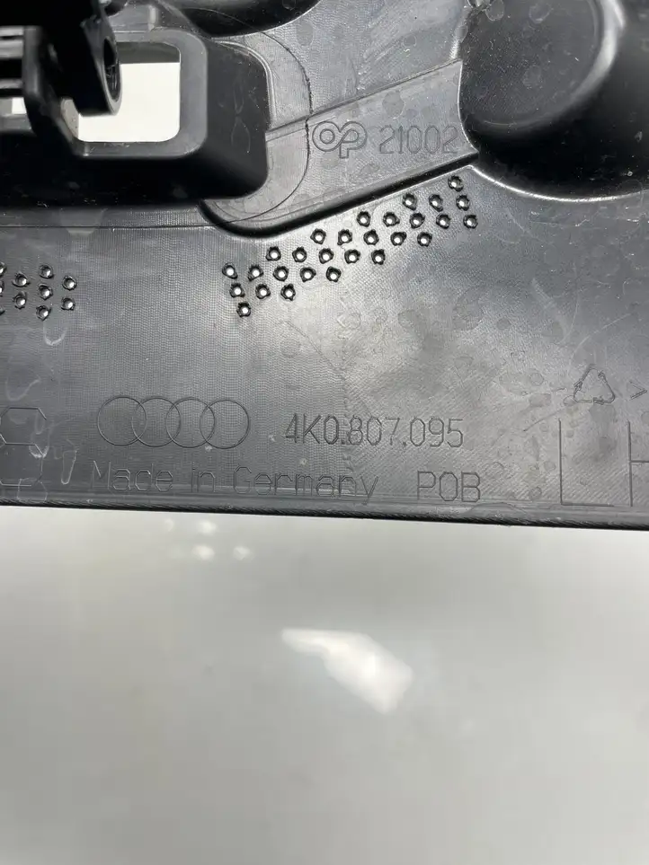 Audi A6 S6 C8 4K (2018 - ) 4K0807095 Кронштейн переднего бампера — фото 2