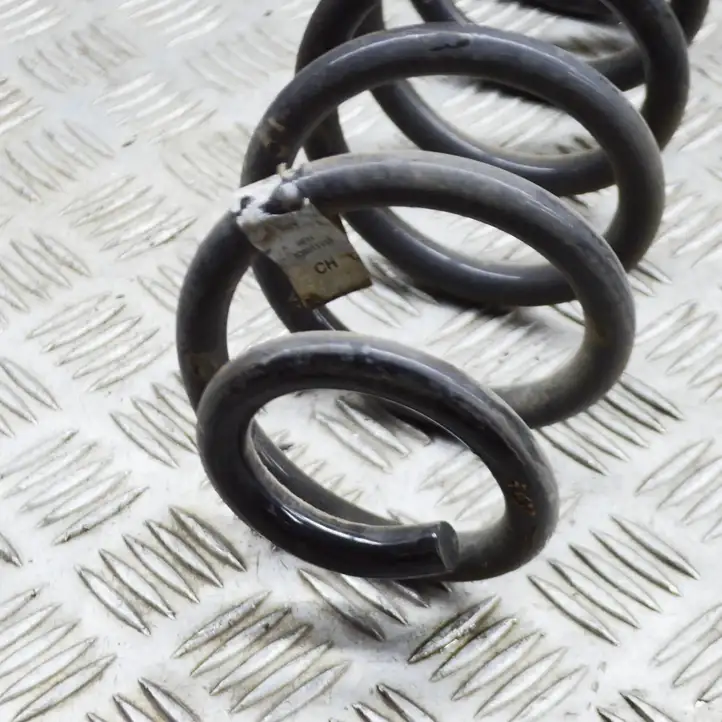 Volkswagen Arteon (2017 - ) 3Q0511115 Пружина задней подвески — фото 5